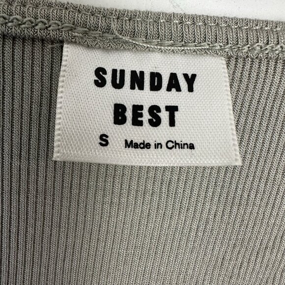 Aritzia Sunday Best Cassie Twist Front TShirt Green Womens Small Y2K Beach Gym - Picture 2 of 8